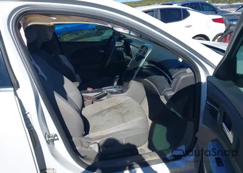 2014 Chevrolet Malibu 1Ls z USA, uszkodzony, nr VIN 1G11B5SL8EF104560